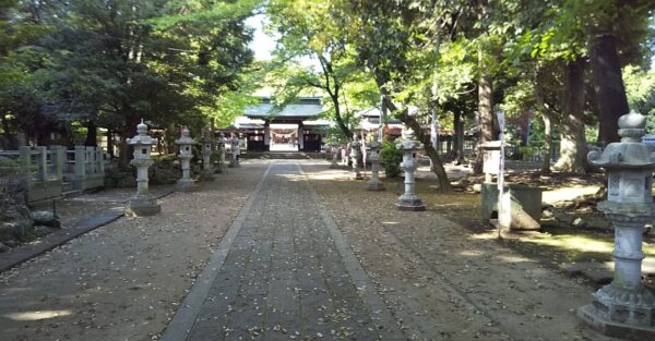 j神社の参道